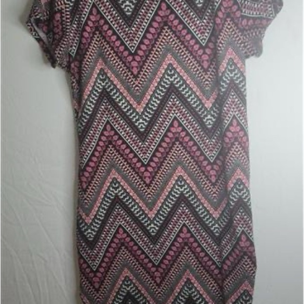 Phoebe Couture Pink and Black Zigzag Blouse